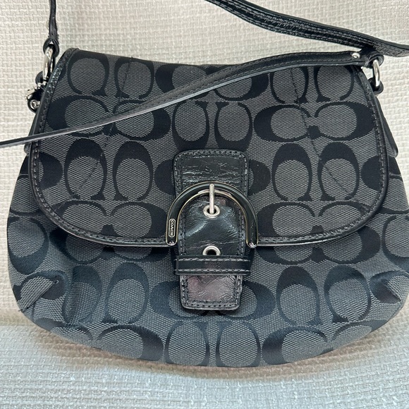 Coach Cross Body Bag - Picture 4 of 9
